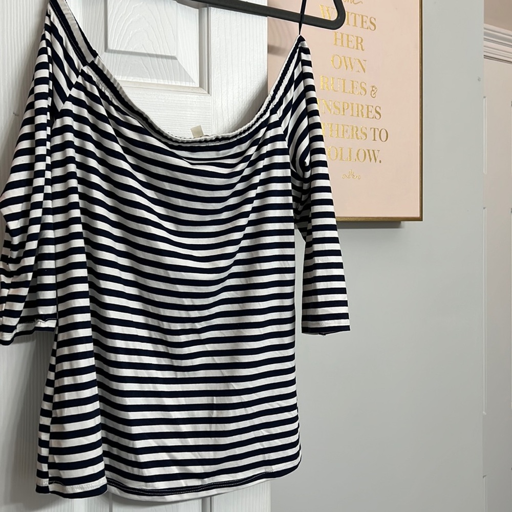 Off shoulder striped blouse